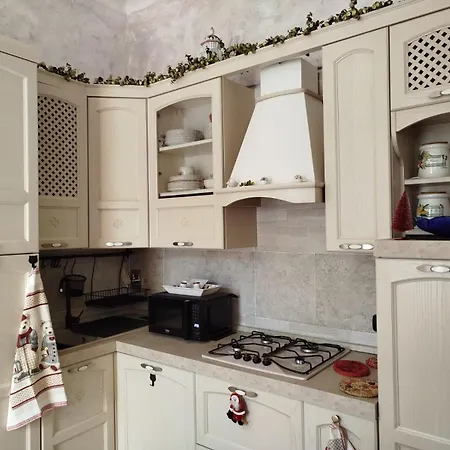 La Maison Du Monde * Iesi