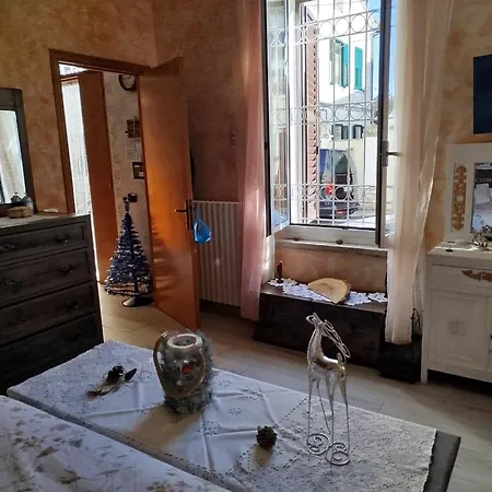 La Maison Du Monde * Iesi